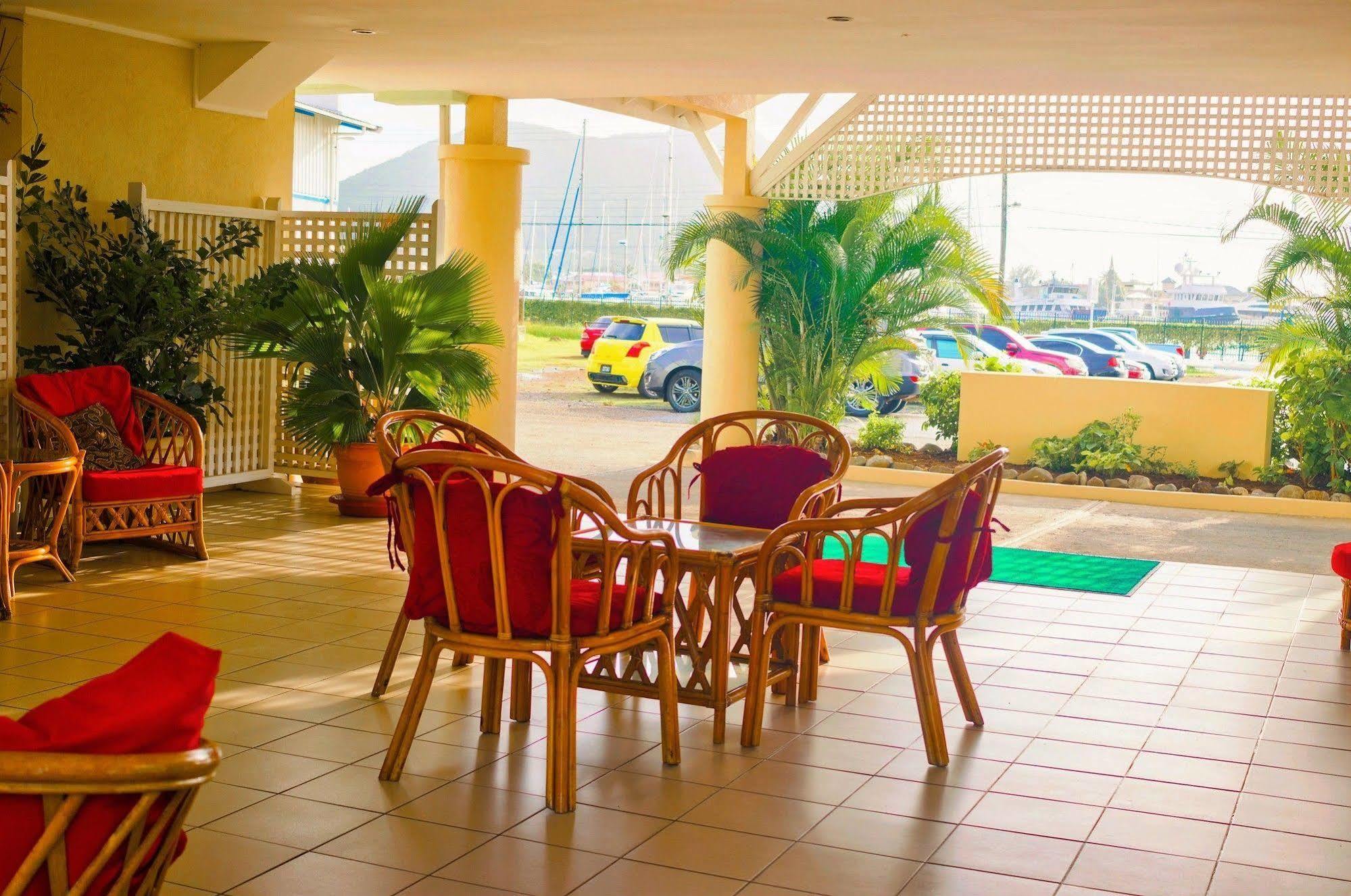 מלון גרוס איילט Bay Gardens Marina Haven מראה חיצוני תמונה